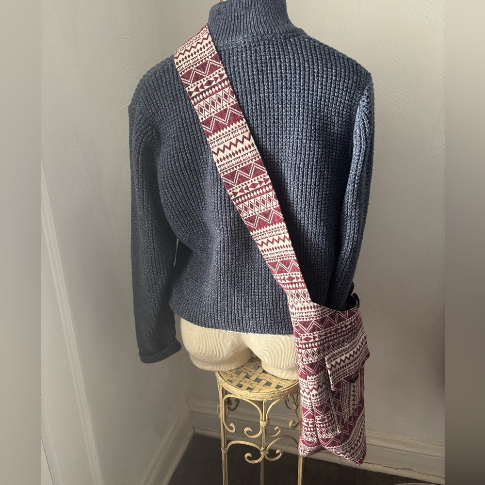 Large 100% Cotton Patterned Shoulder Hobo Bag India Inspired and Made - Picture 4 of 8